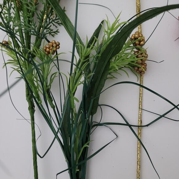 Festive Floral Stem Set - Gold Accents - Picture 6 of 10